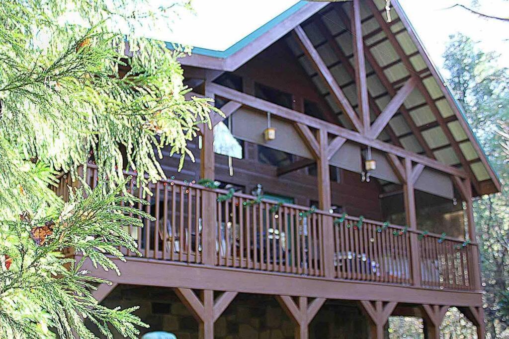 Rustling Waters Retreat Villa Sevierville Exterior foto